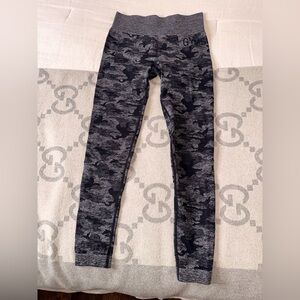 Gymshark Gray Camo Leggings
